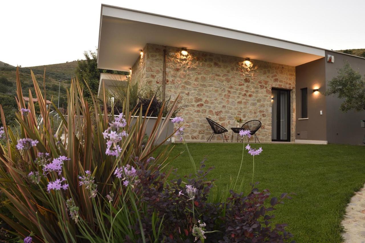 La Dependance Luxury Bed And Breakfast Fondi Bagian luar foto