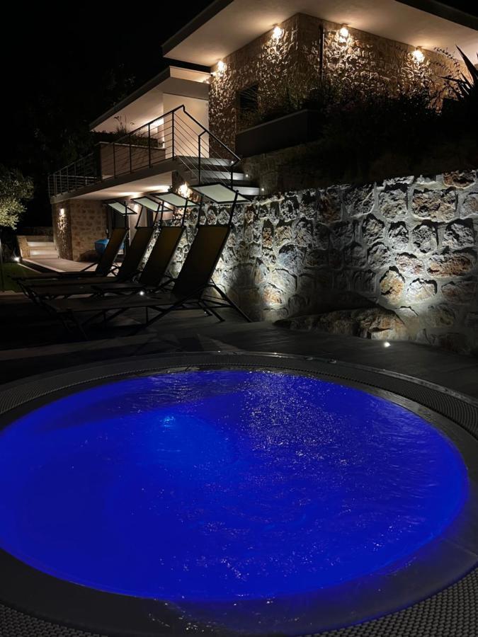 La Dependance Luxury Bed And Breakfast Fondi Bagian luar foto